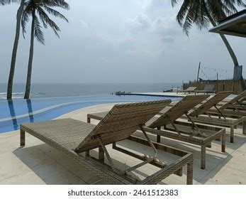 Oceanfront Paradise! with Beach Chairs, and Free。